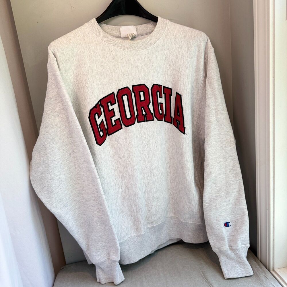 Champion University of Georgia Grey Sweatshirt (Size Medium)